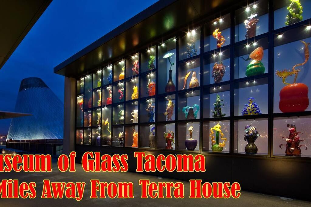 Terra House Tacoma - Ev Power Station, Crib, Stroller, High Chair 외부 사진